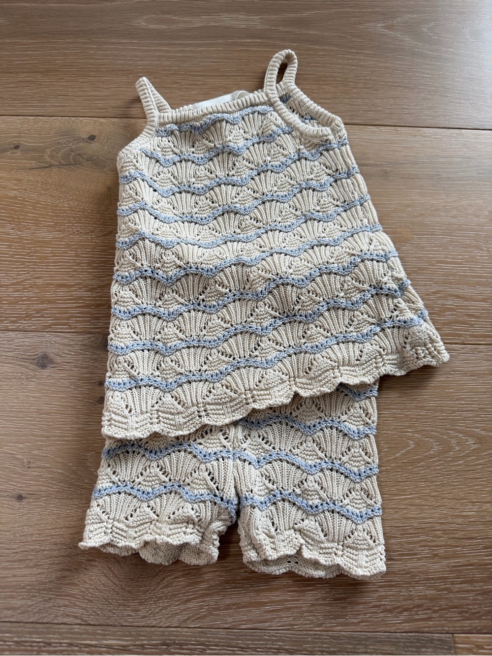 H&M Adorables Cream & blue Crochet/knit set